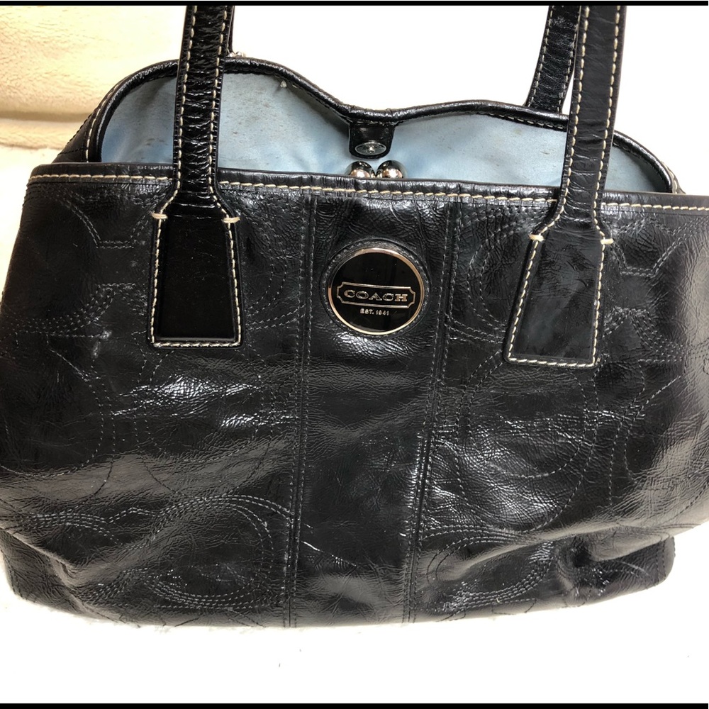 COACH PURSE W/ LIGHT BLUE INTERIOR